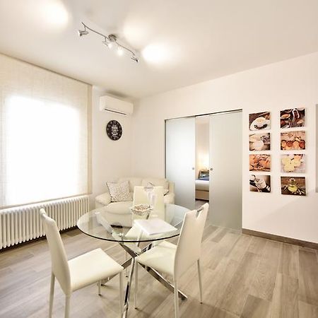 Andrea Luxury Apartments - D'Azeglio Bologna Kültér fotó