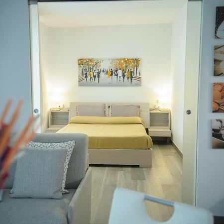 Andrea Luxury Apartments - D'Azeglio Bologna Kültér fotó