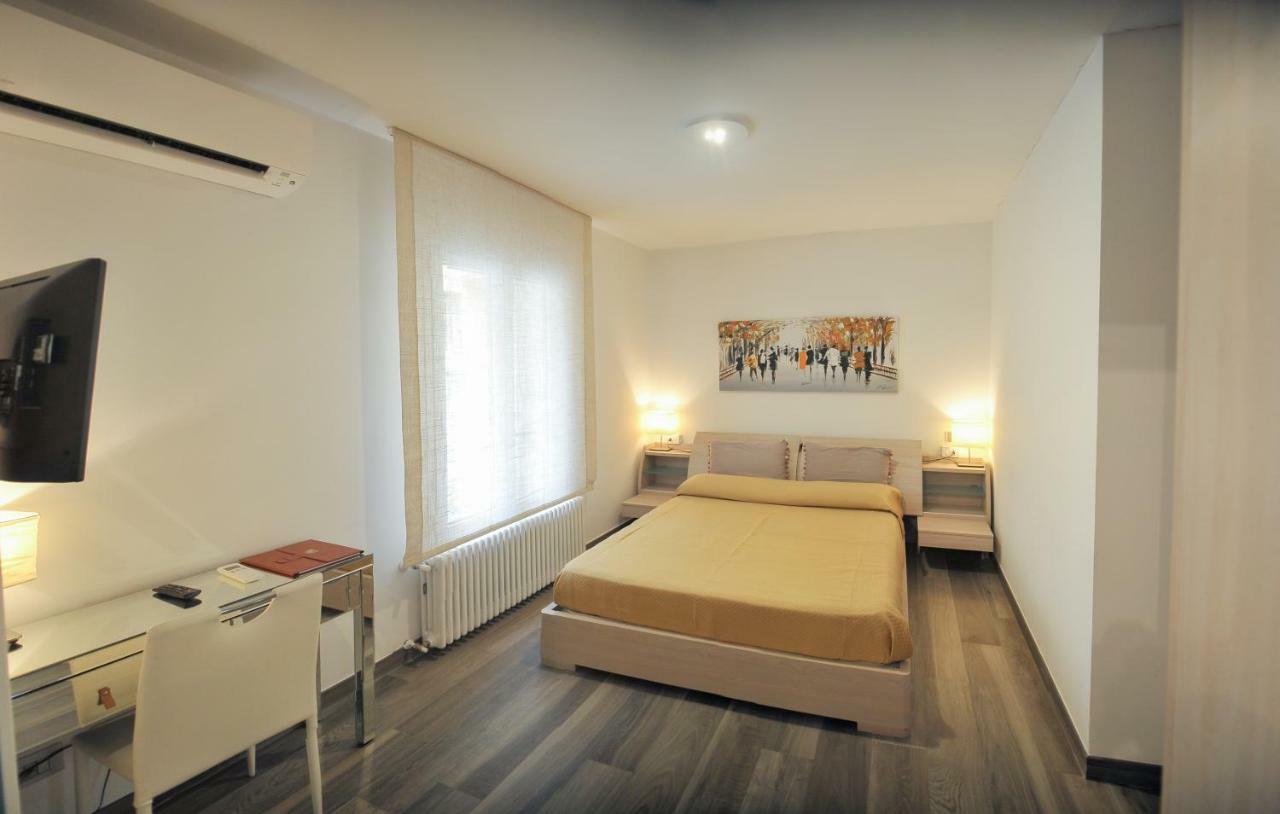 Andrea Luxury Apartments - D'Azeglio Bologna Kültér fotó